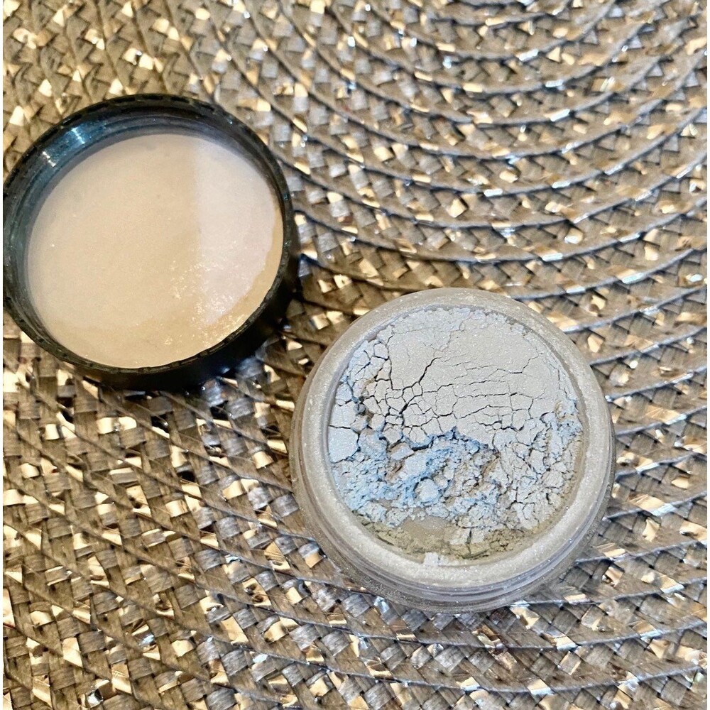 NEW Bare Minerals loose eyeshadow in Cla